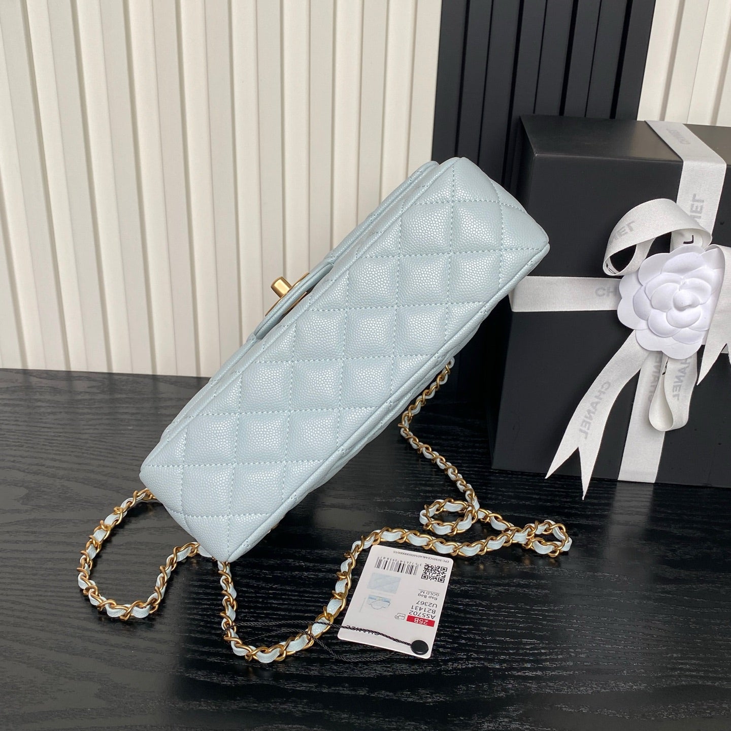 CHANEL 25S FLAP BAG 22 IN LIGHT BLUE CALFSKIN GOLD HARDWARE